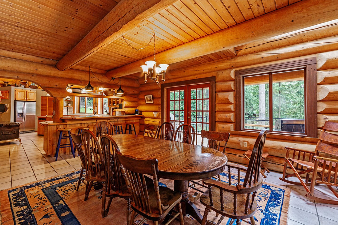 Full Scribe Log Home kitchen and Dinning area.