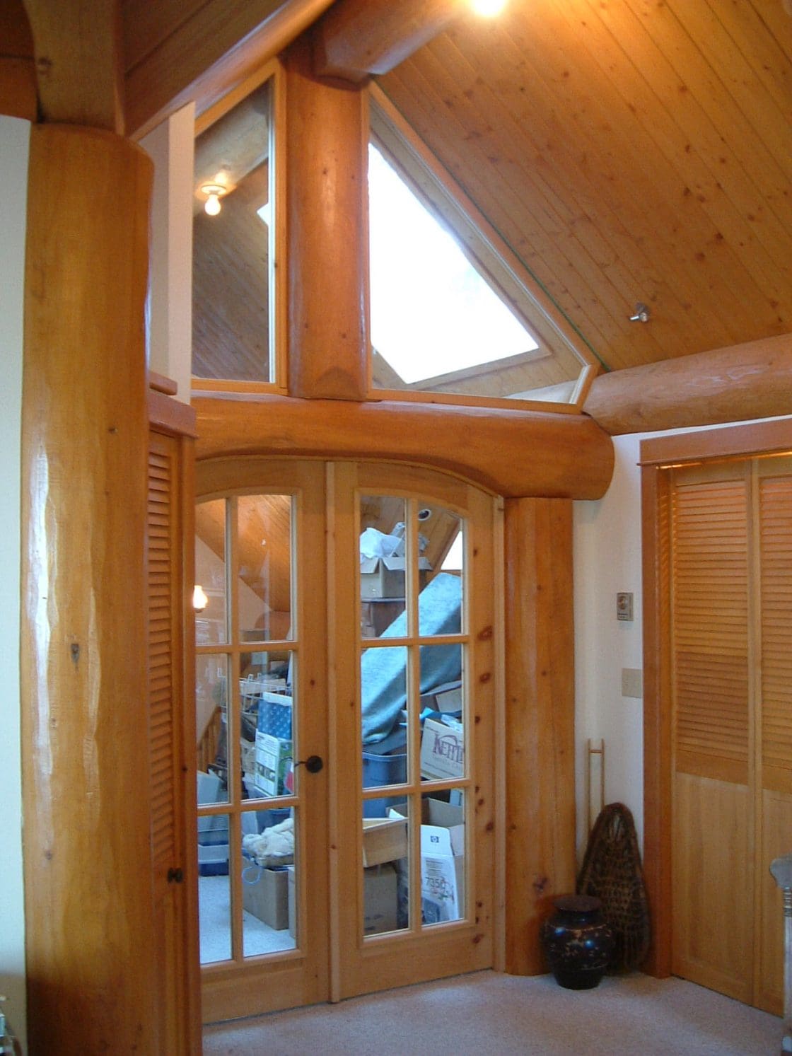 Full Scribe Log Home Custom Built, BC Log Home Builder.