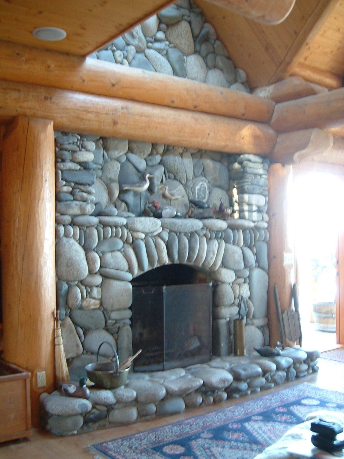 Full Scribe Log Home Custom Built, BC Log Home Builder.