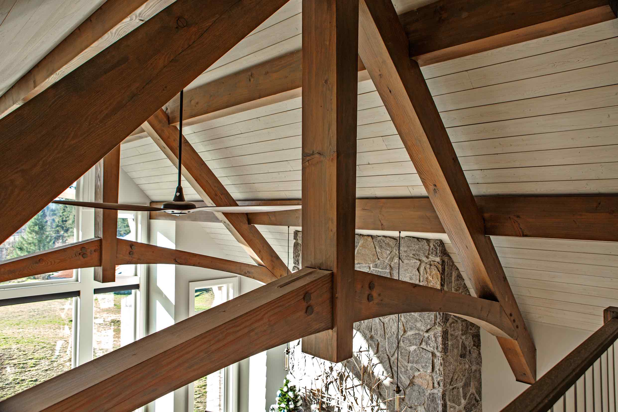 Timber accents in Timber Frame Log Home.
