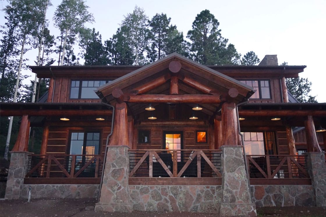 Post and Beam log Home, BC Log Home Builder.