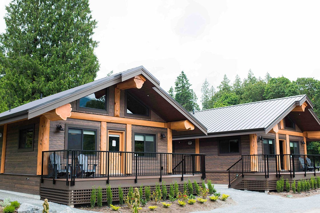 Log Home Cabin Kits Custom Built, BC Log Home Builders.
