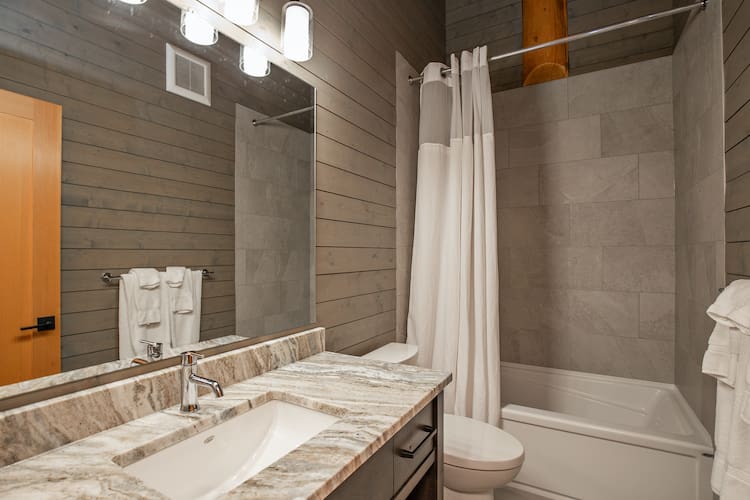 bathroom view in log cabin kit