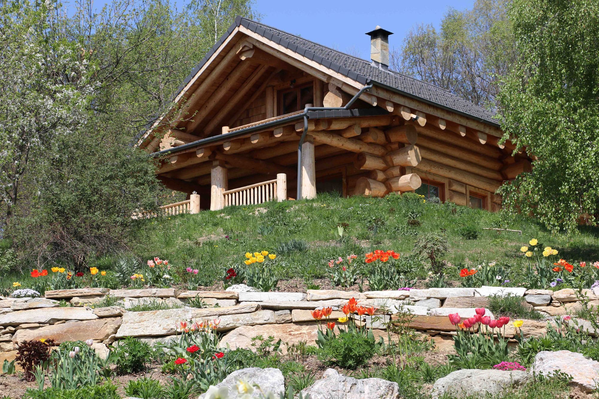 Custom built Log Home, BC Log Home Builders.
