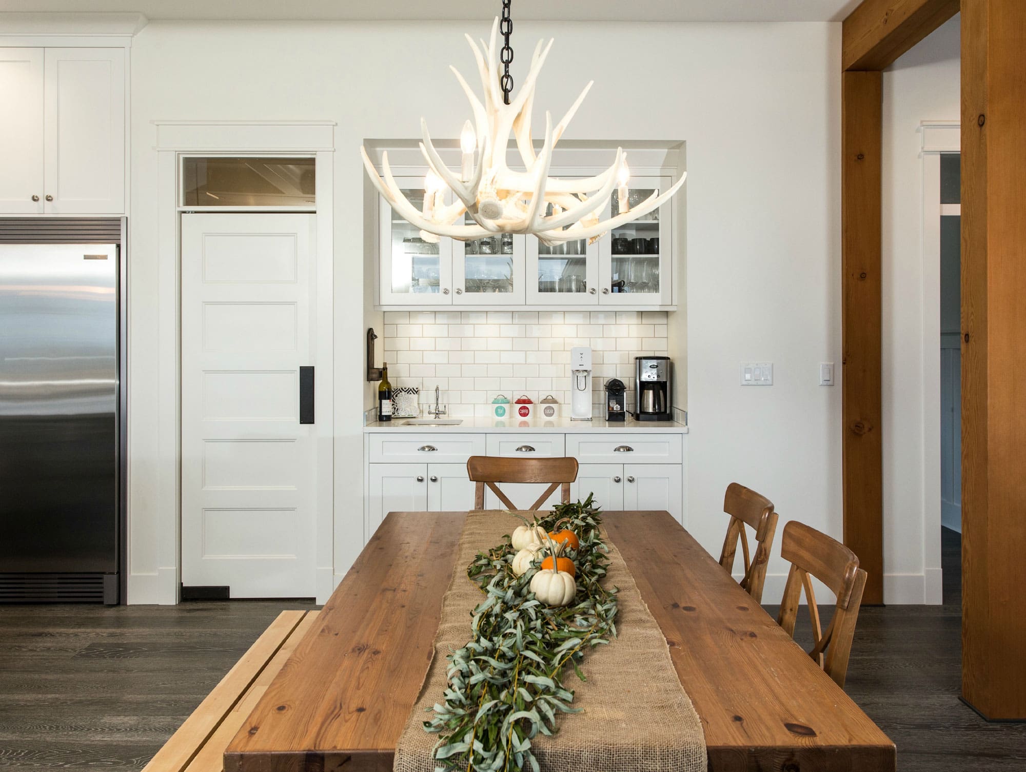 Dinning area in Timber Frame home.