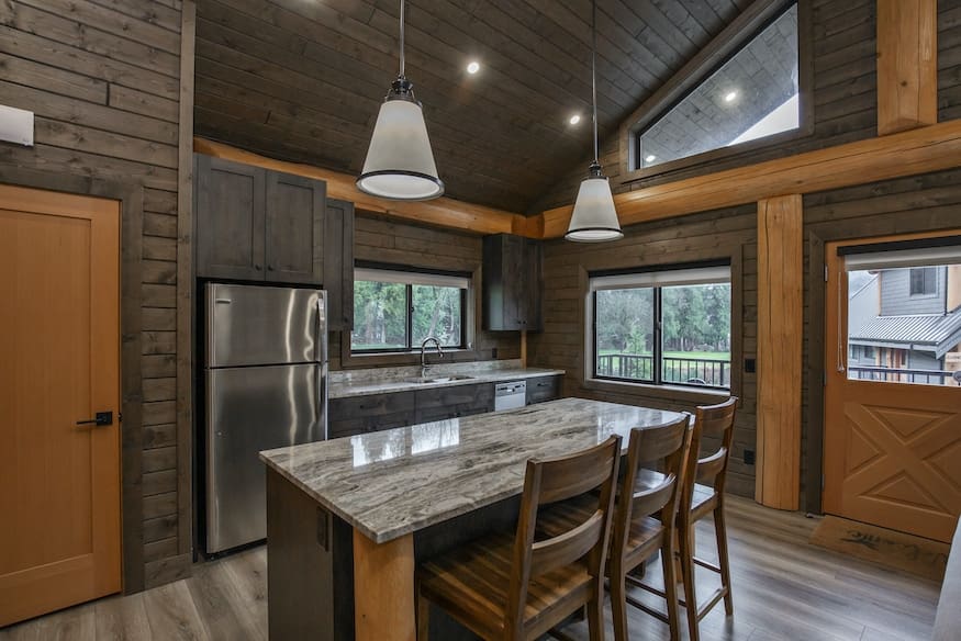 BC Home builders custom built log cabin kit.