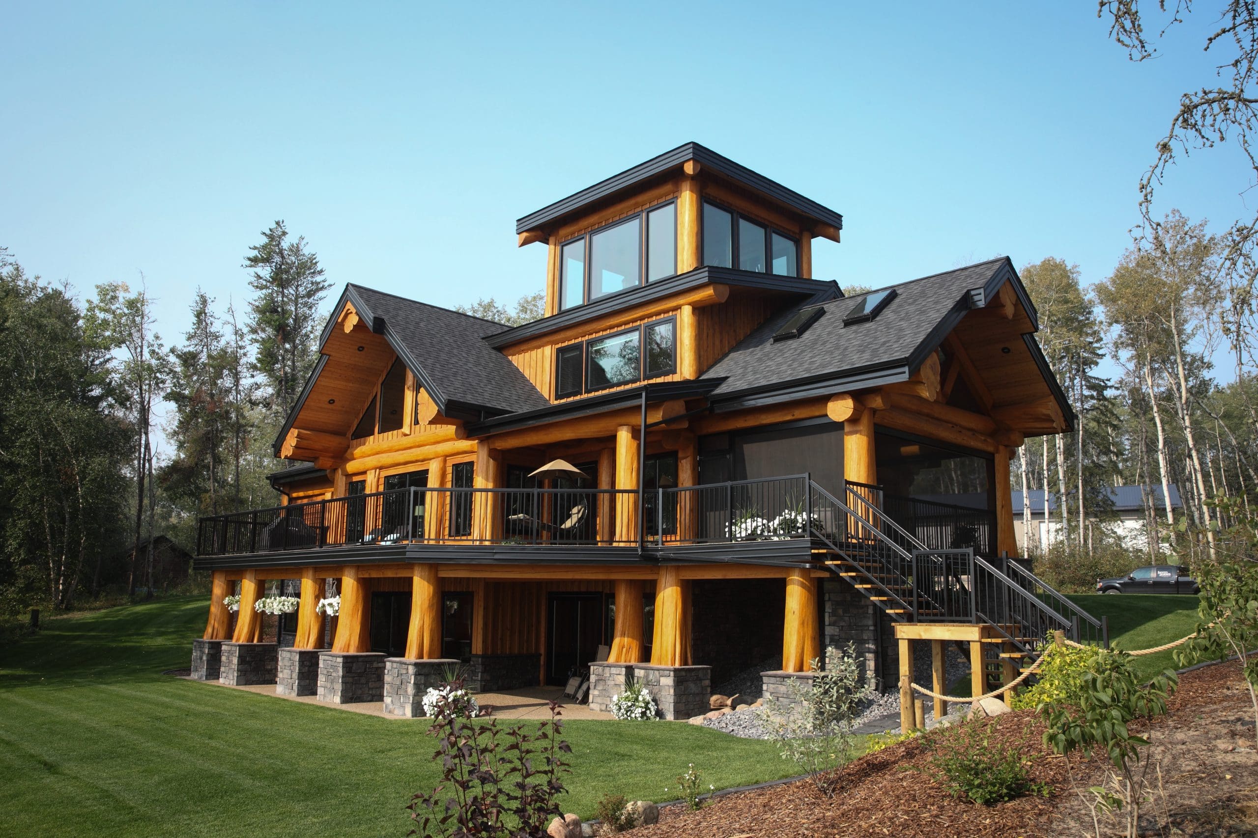 BC Home Builders Custom Built Post and Beam Log Home