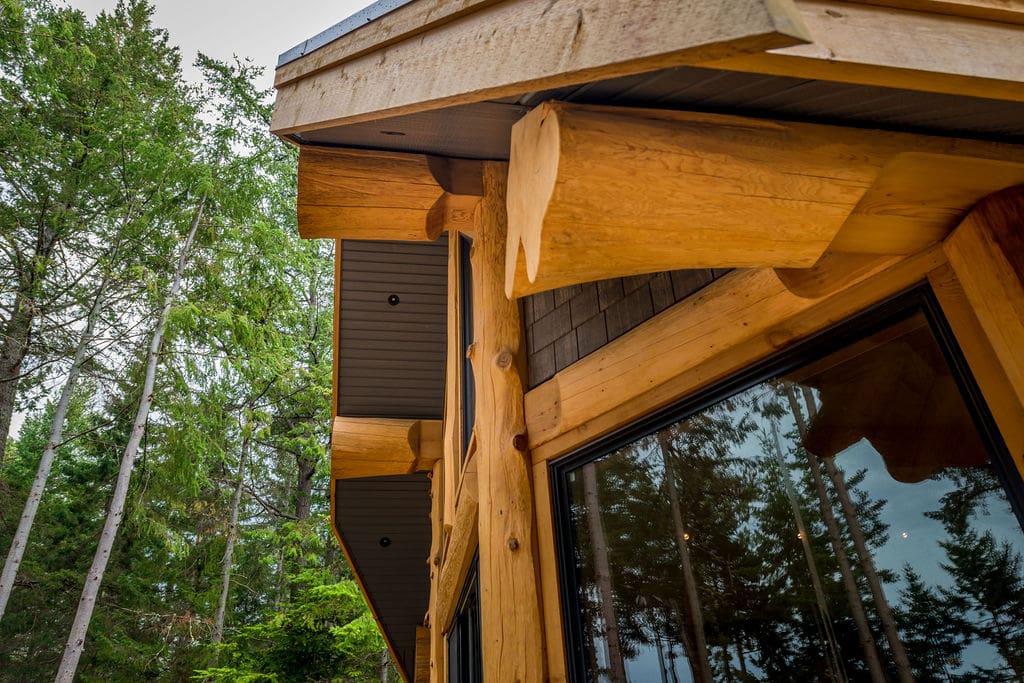 Red cedar log cabin kit exterior view