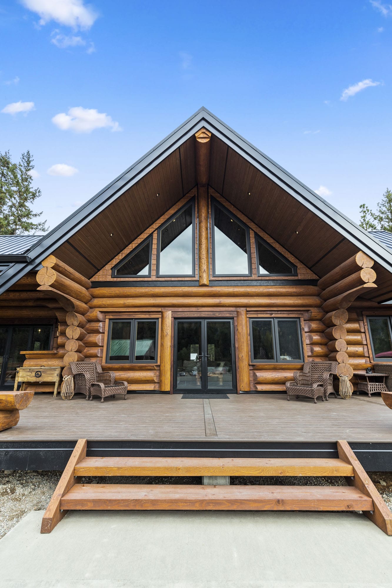 Tulameen B.C. Full Scribe Log Home