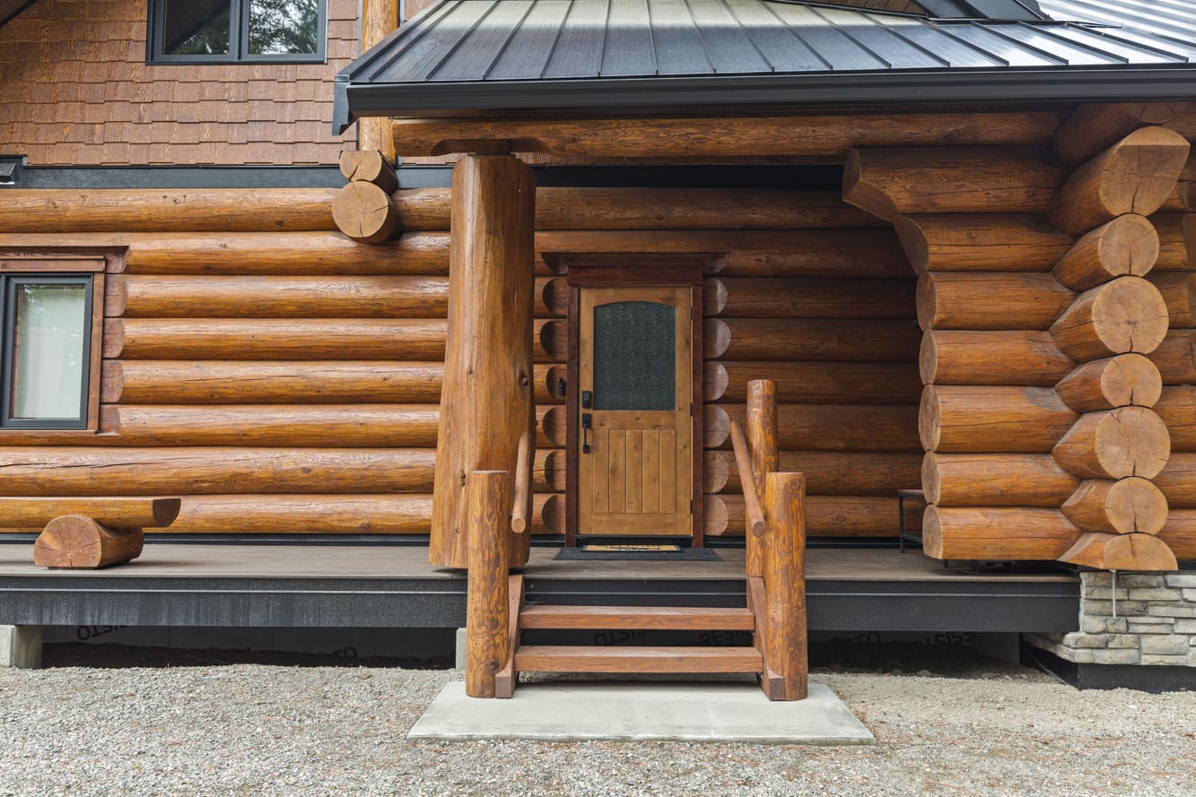 Tulameen B.C. Full Scribe Log Home