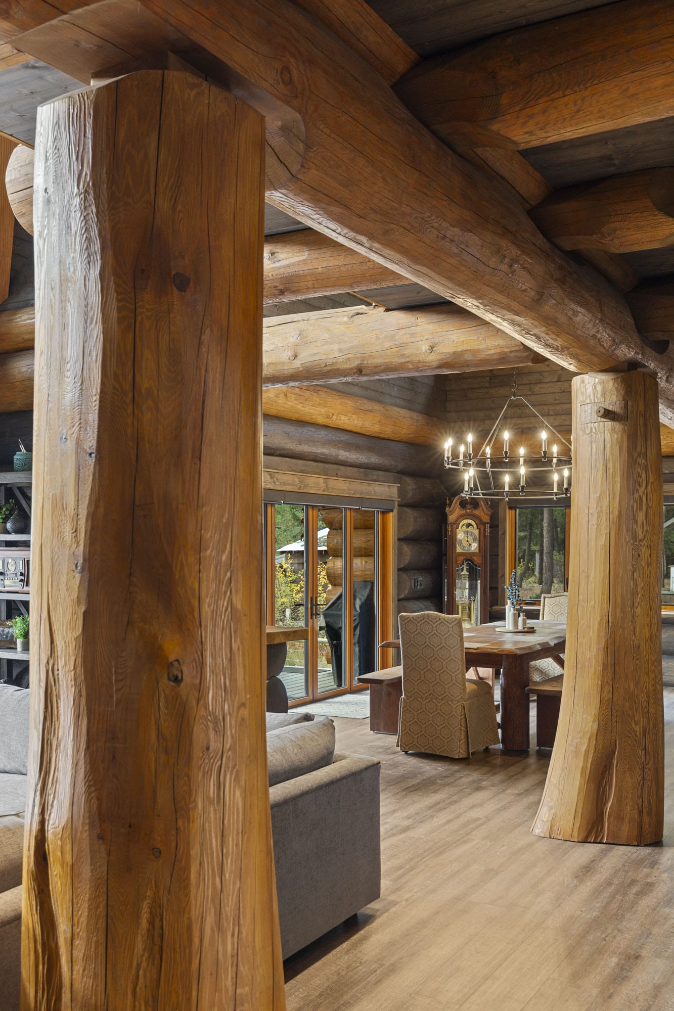 Tulameen B.C. Full Scribe Log Home