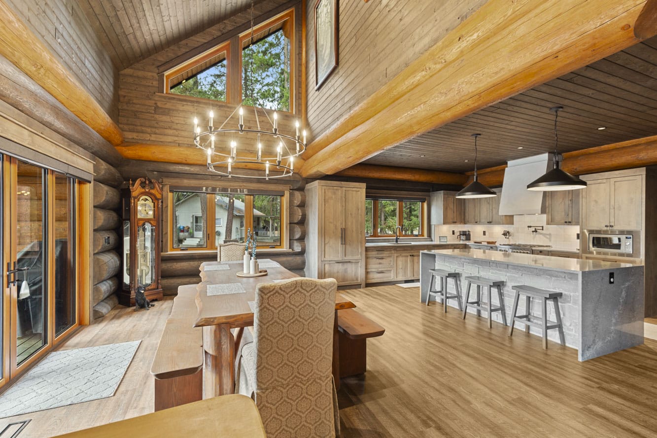 Tulameen B.C. Full Scribe Log Home