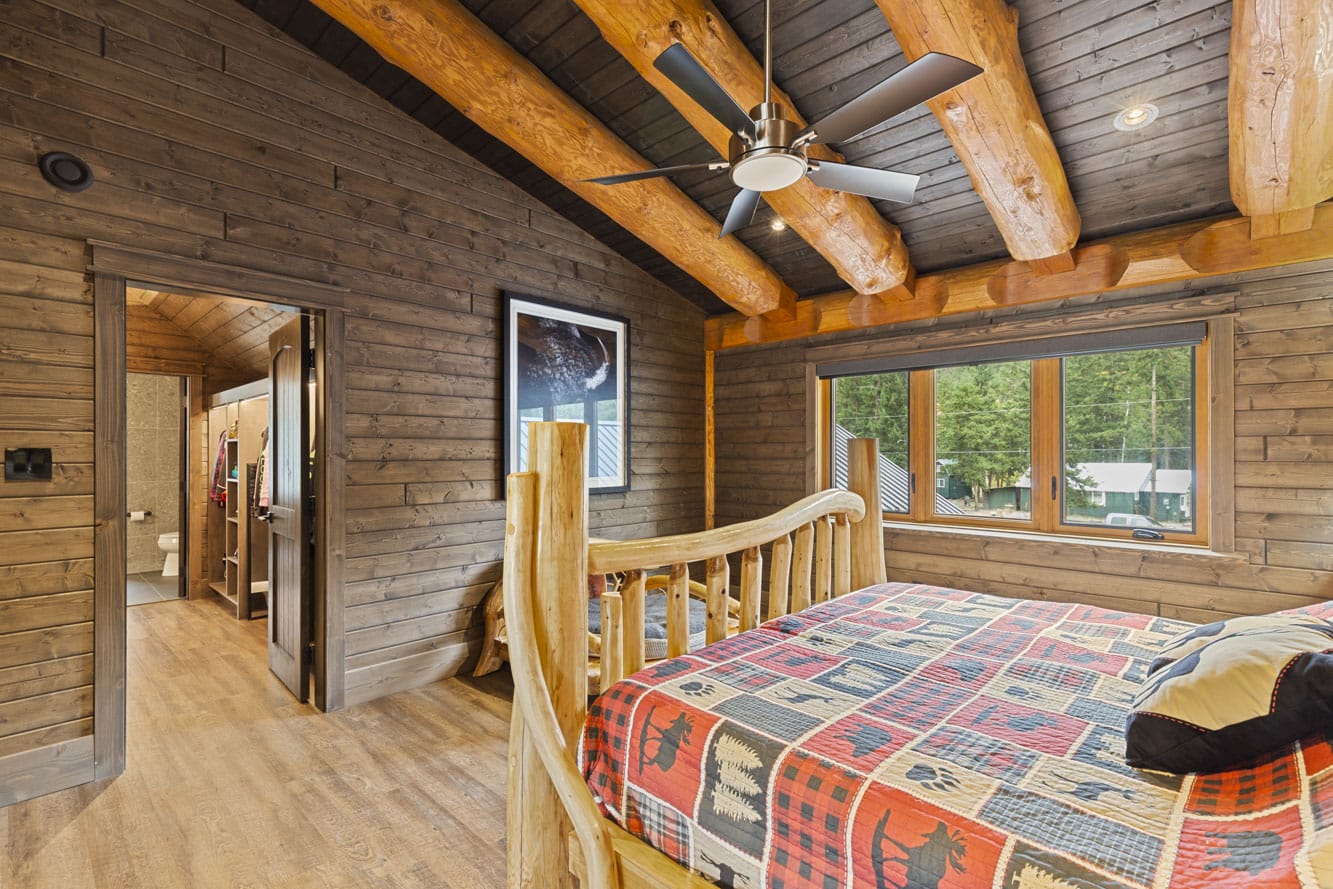 Tulameen B.C. Full Scribe Log Home