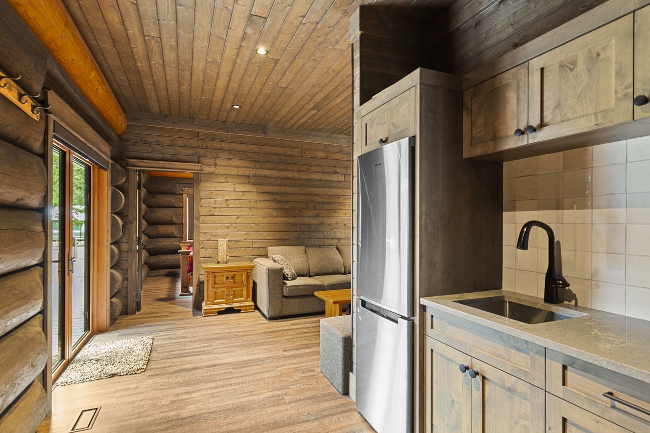 Tulameen B.C. Full Scribe Log Home