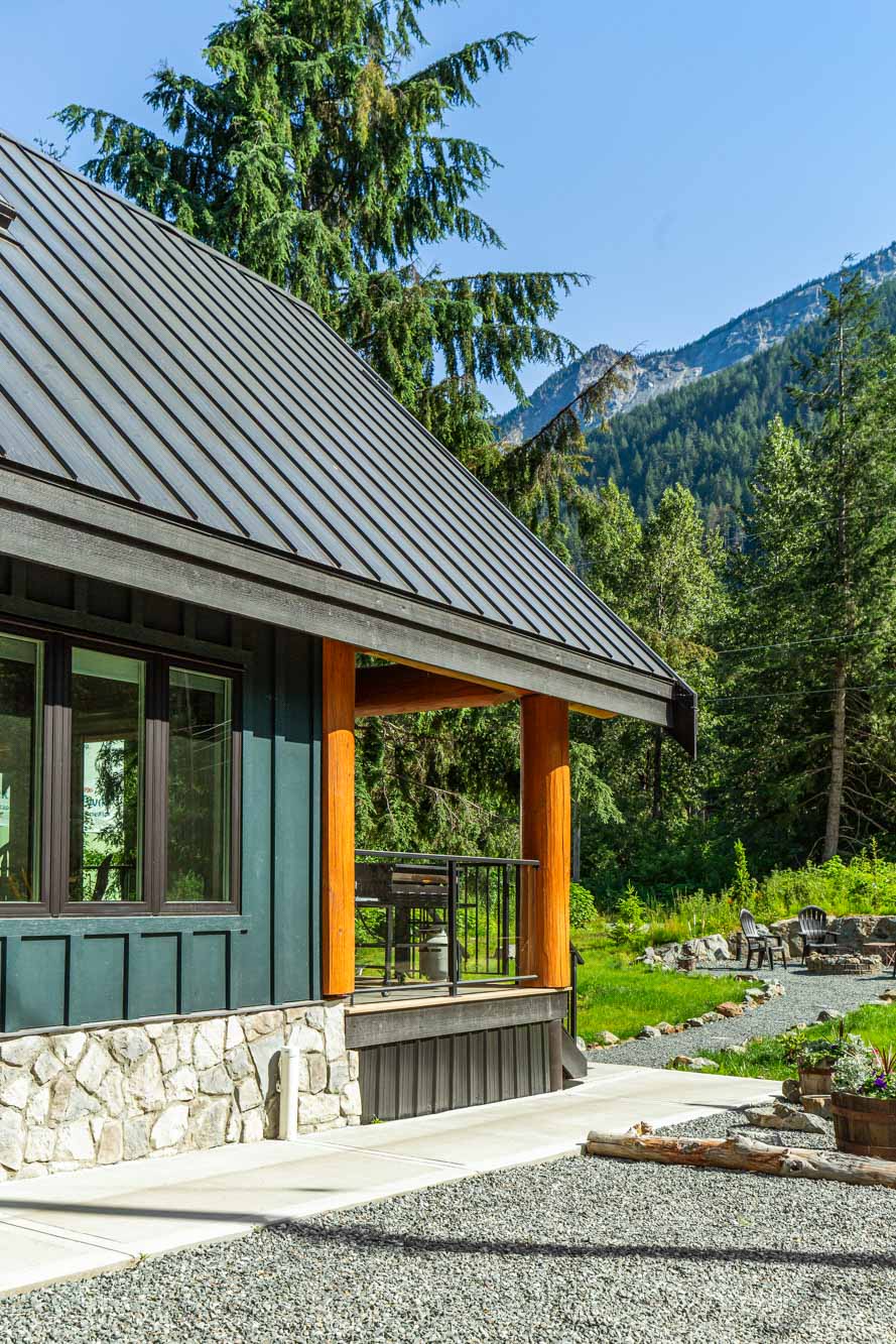 Sasquatch log Cabin(46)