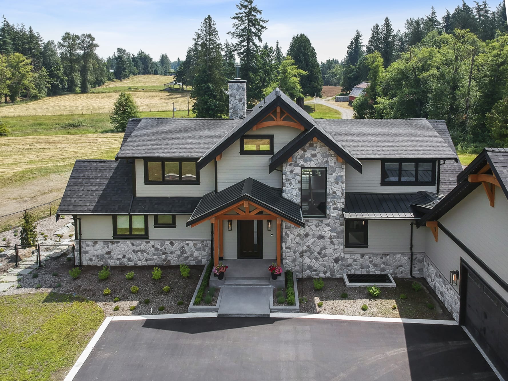 DCIM/101MEDIA/DJI 2256.JPG