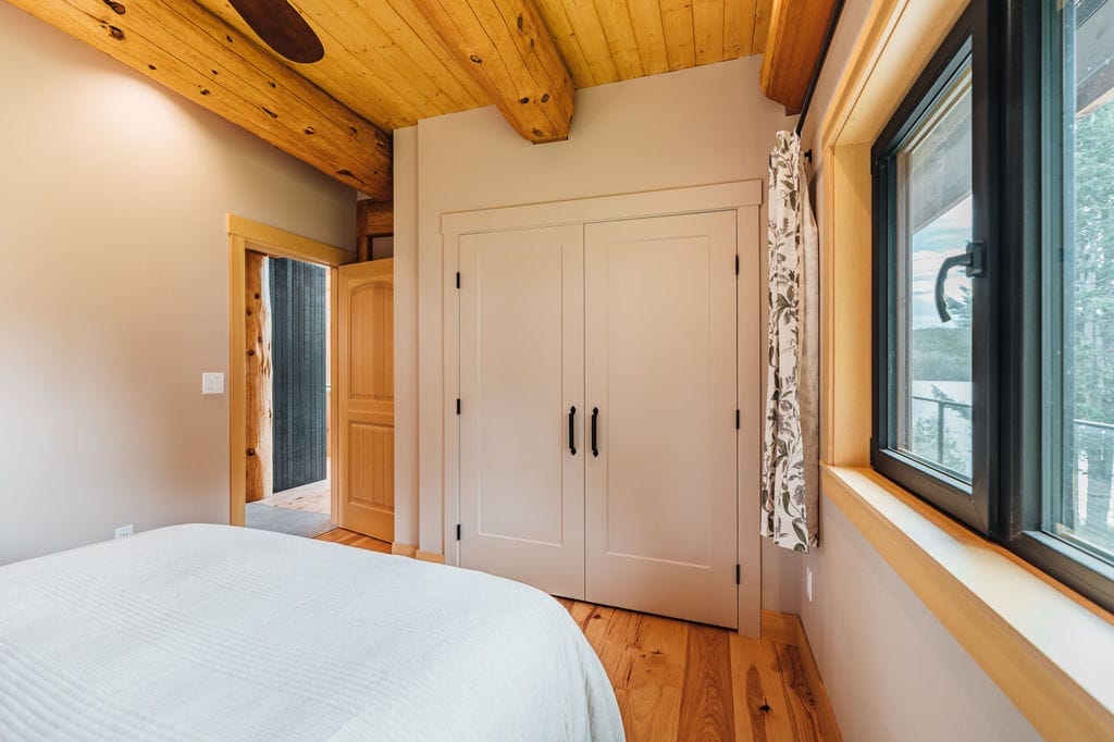 TimothyLakeCabin